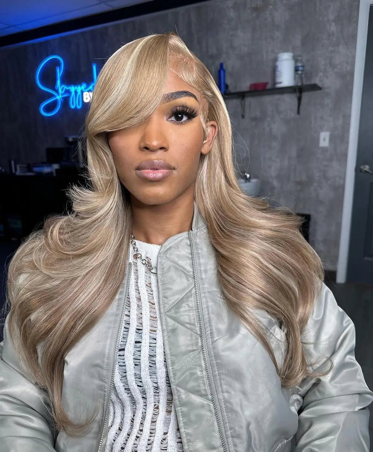 Sleek & Silky 18/613 Blonde Highlight Wig | 13x6 HD Lace | 210% Density | Brazilian Remy Kimone's Hair Deluxe